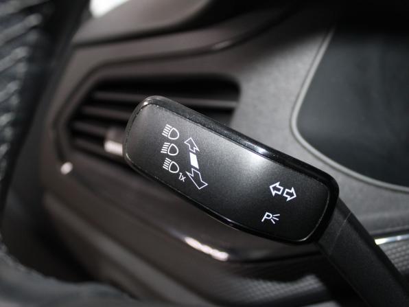 Volkswagen Polo VI с пробегом 2021 года, цена 1 639 900 рублей, 67609 км, лифтбек, Автокод Объявления