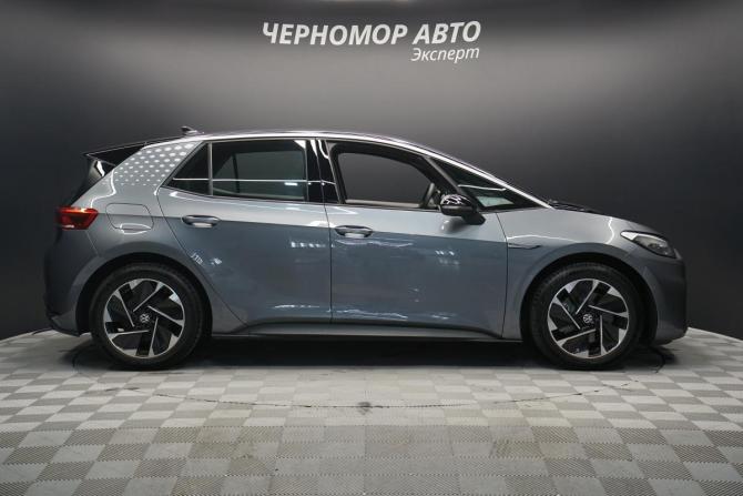 Volkswagen ID.3 I с пробегом 2023 года, цена 3 444 000 рублей, 18500 км, хэтчбек, Автокод Объявления