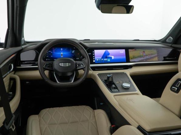 Geely Monjaro I Рестайлинг с пробегом 2024 года, цена 3 949 050 рублей, 23748 км, внедорожник, Автокод Объявления