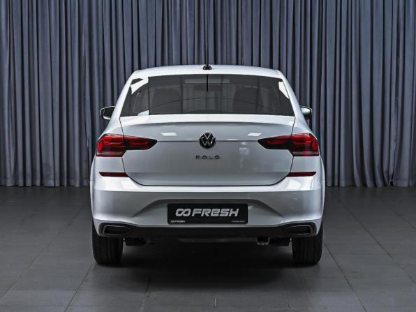 Volkswagen Polo VI с пробегом 2021 года, цена 1 549 000 рублей, 67206 км, лифтбек, Автокод Объявления