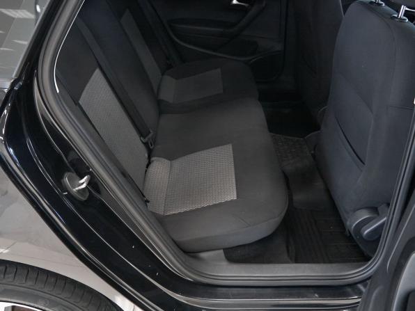 Volkswagen Polo V с пробегом 2014 года, цена 728 000 рублей, 130314 км, седан, Автокод Объявления
