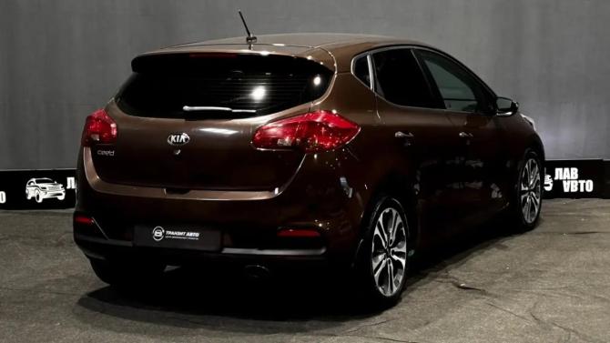 Kia Ceed II с пробегом 2013 года, цена 1 250 000 рублей, 100000 км, хэтчбек, Автокод Объявления