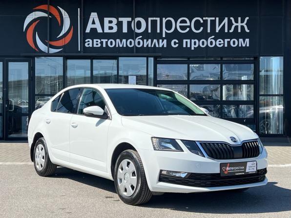 Skoda Octavia III (A7) Рестайлинг с пробегом 2018 года, цена 1 619 000 рублей, 81968 км, лифтбек, Автокод Объявления