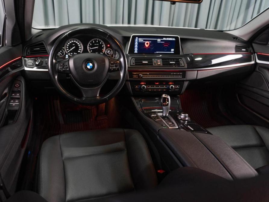 BMW 5 серии VI (F10/F11/F07) Рестайлинг Тюмень  - изображение 8