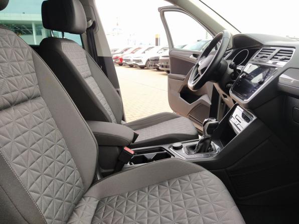 Volkswagen Tiguan II Рестайлинг с пробегом 2020 года, цена 3 260 000 рублей, 123038 км, внедорожник, Автокод Объявления