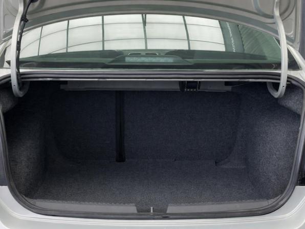 Volkswagen Polo V с пробегом 2011 года, цена 627 000 рублей, 196729 км, седан, Автокод Объявления