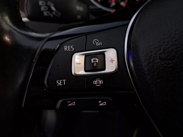 Volkswagen Passat B8 с пробегом 2019 года, цена 1 565 000 рублей, 228478 км, седан, Автокод Объявления