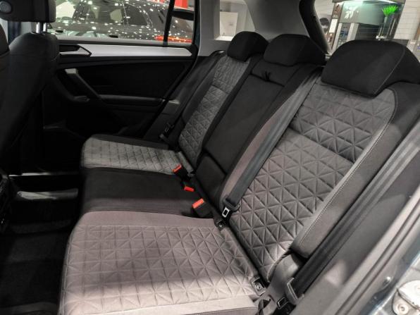 Volkswagen Tiguan II Рестайлинг с пробегом 2021 года, цена 2 600 000 рублей, 101000 км, внедорожник, Автокод Объявления