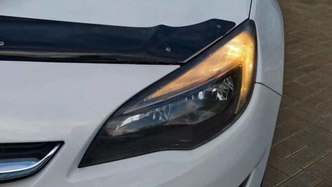Opel Astra J Рестайлинг с пробегом 2013 года, цена 799 900 рублей, 136988 км, хэтчбек, Автокод Объявления