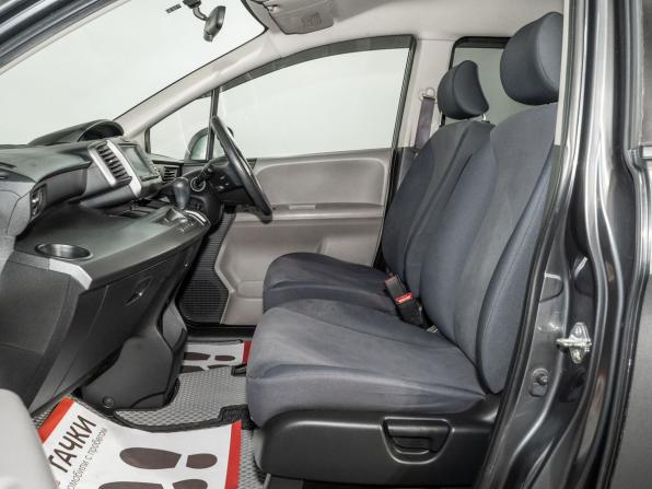 Honda Freed I с пробегом 2009 года, цена 1 015 000 рублей, 136781 км, компактвэн, Автокод Объявления