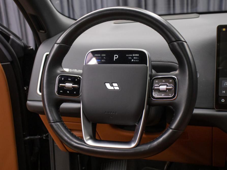 Li Auto (Lixiang) L9 I Москва  - изображение 18