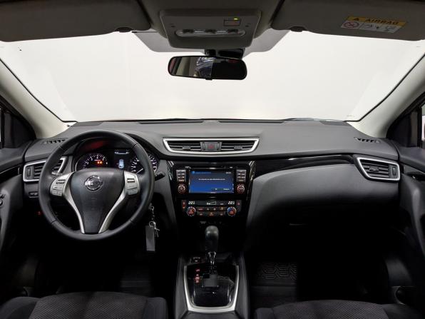 Nissan Qashqai II с пробегом 2017 года, цена 1 770 000 рублей, 66179 км, внедорожник, Автокод Объявления