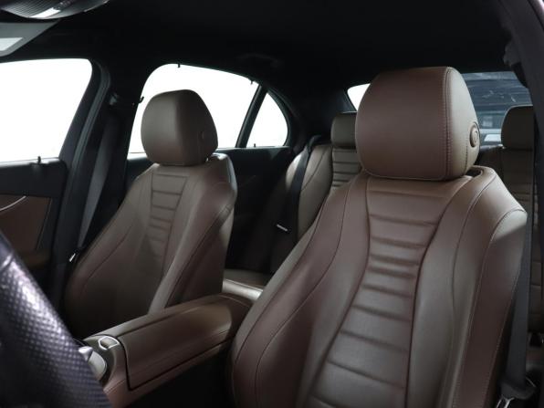 Mercedes-Benz E-Класс V (W213 S213 C238) с пробегом 2017 года, цена 3 999 000 рублей, 46271 км, седан, Автокод Объявления