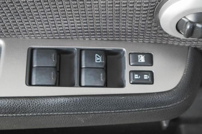 Nissan Tiida I Рестайлинг с пробегом 2010 года, цена 689 000 рублей, 281000 км, седан, Автокод Объявления
