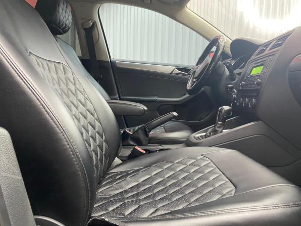 Volkswagen Jetta VI Рестайлинг с пробегом 2015 года, цена 1 150 000 рублей, 199677 км, седан, Автокод Объявления