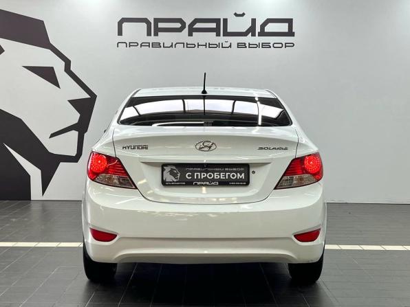Hyundai Solaris I с пробегом 2014 года, цена 869 900 рублей, 244444 км, седан, Автокод Объявления