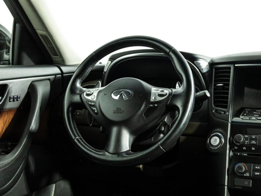 Infiniti QX70 Санкт-Петербург  - изображение 16