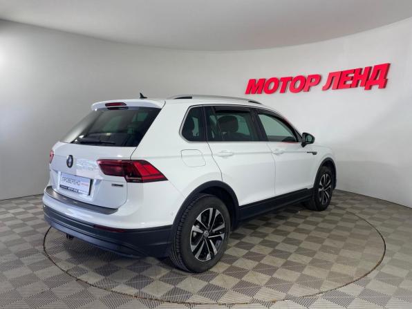 Volkswagen Tiguan II с пробегом 2019 года, цена 2 488 000 рублей, 117887 км, внедорожник, Автокод Объявления