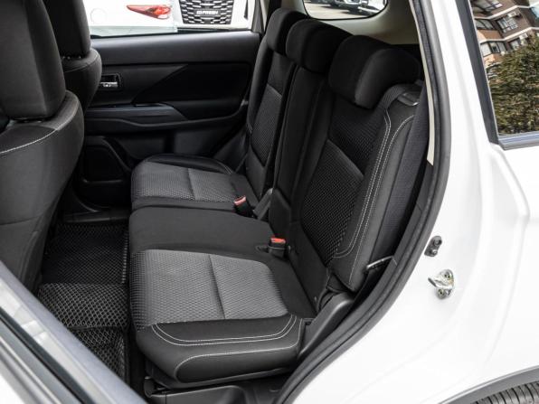 Mitsubishi Outlander III Рестайлинг 3 с пробегом 2019 года, цена 1 920 000 рублей, 181578 км, внедорожник, Автокод Объявления