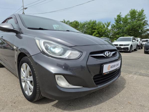 Hyundai Solaris I с пробегом 2012 года, цена 670 000 рублей, 162276 км, седан, Автокод Объявления