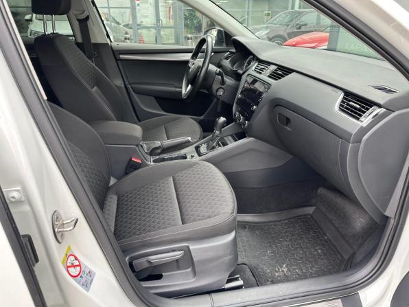 Skoda Octavia III (A7) Рестайлинг с пробегом 2018 года, цена 2 140 000 рублей, 73830 км, лифтбек, Автокод Объявления