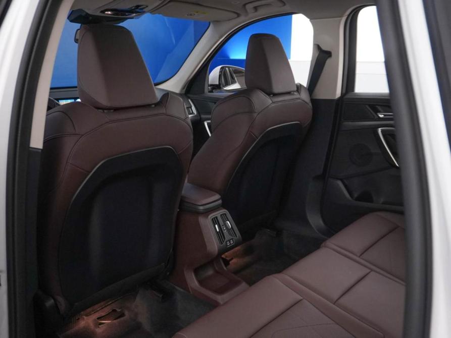 BMW X1 III (U11/U12) Москва  - изображение 11