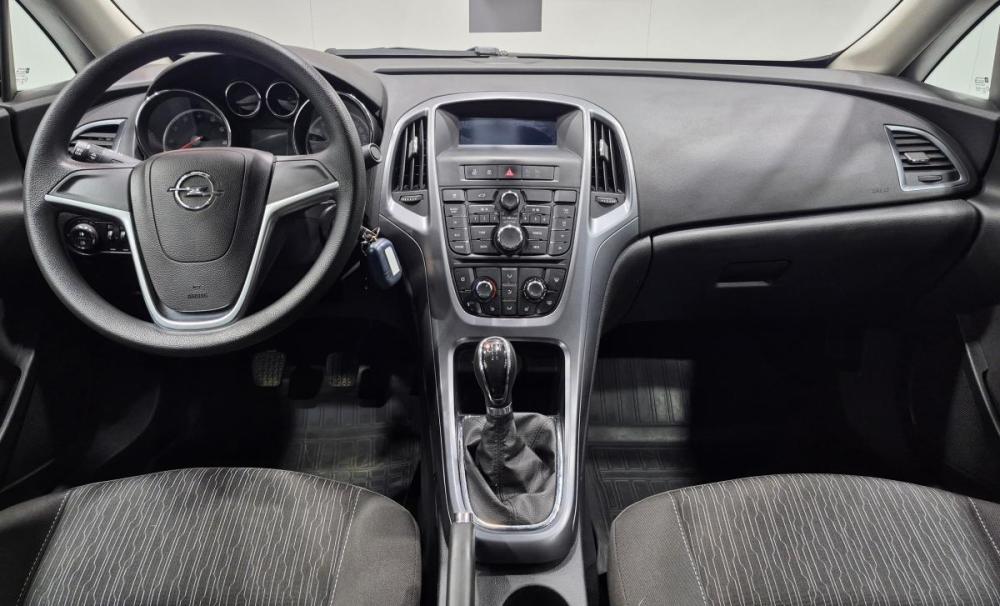Opel Astra J Рестайлинг Воронеж  - изображение 10