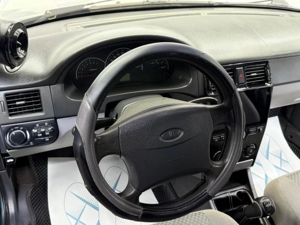 Lada (ВАЗ) Priora I с пробегом 2009 года, цена 220 000 рублей, 287428 км, хэтчбек, Автокод Объявления