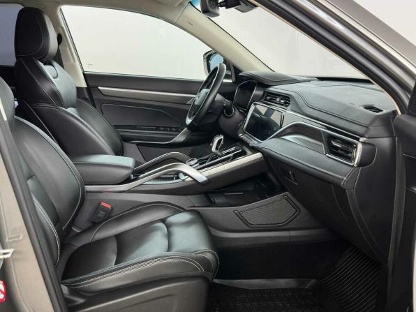 Geely Atlas Pro с пробегом 2024 года, цена 2 245 000 рублей, 33304 км, внедорожник, Автокод Объявления
