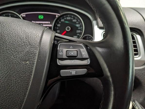 Volkswagen Touareg II Рестайлинг с пробегом 2016 года, цена 2 449 000 рублей, 248985 км, внедорожник, Автокод Объявления