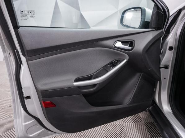 Ford Focus III с пробегом 2013 года, цена 755 000 рублей, 220140 км, хэтчбек, Автокод Объявления