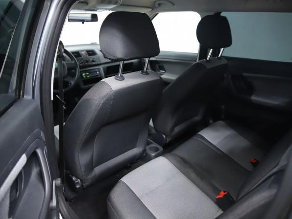Skoda Fabia II Рестайлинг с пробегом 2012 года, цена 490 000 рублей, 166566 км, хэтчбек, Автокод Объявления