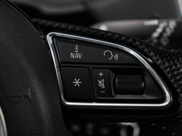 Audi Q3 I (8U) Рестайлинг с пробегом 2017 года, цена 2 350 000 рублей, 138514 км, внедорожник, Автокод Объявления