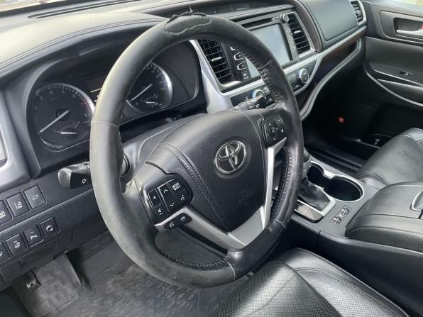 Toyota Highlander III (XU50) с пробегом 2014 года, цена 2 399 000 рублей, 214384 км, внедорожник, Автокод Объявления