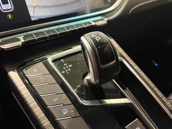 Geely Atlas Pro с пробегом 2024 года, цена 2 175 000 рублей, 59000 км, внедорожник, Автокод Объявления