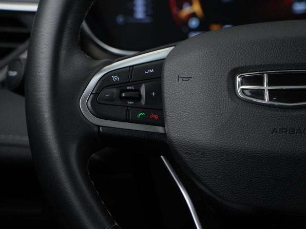 Geely Atlas Pro с пробегом 2024 года, цена 1 991 444 рубля, 53637 км, внедорожник, Автокод Объявления