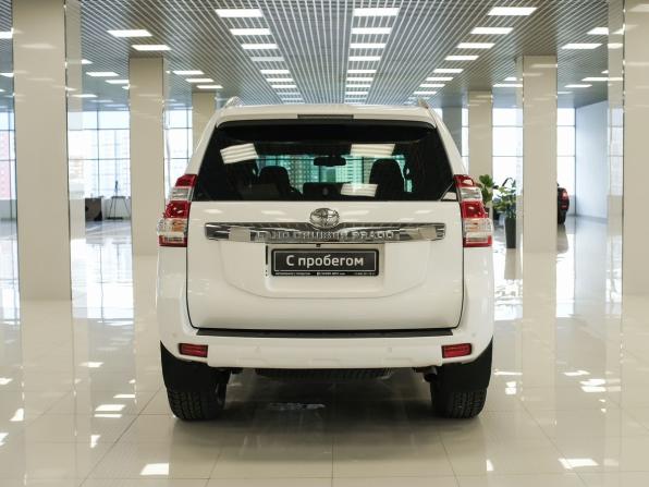 Toyota Land Cruiser Prado 150 Series Рестайлинг 1 с пробегом 2014 года, цена 3 103 000 рублей, 244132 км, внедорожник, Автокод Объявления
