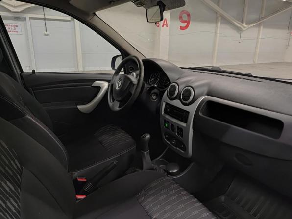 Renault Logan I Рестайлинг с пробегом 2013 года, цена 450 000 рублей, 142480 км, седан, Автокод Объявления