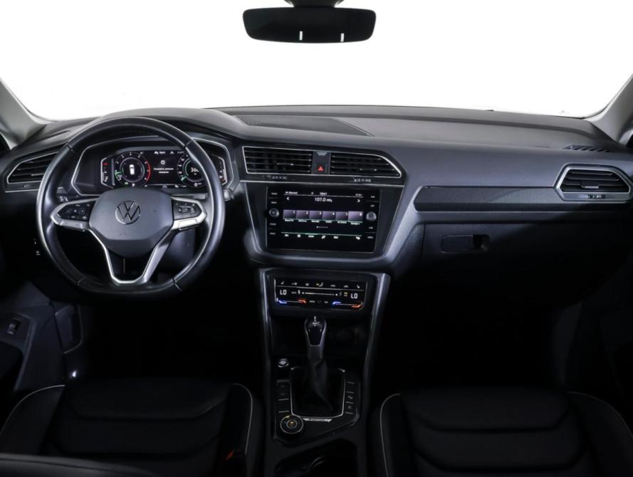 Volkswagen Tiguan II Рестайлинг Москва  - изображение 13