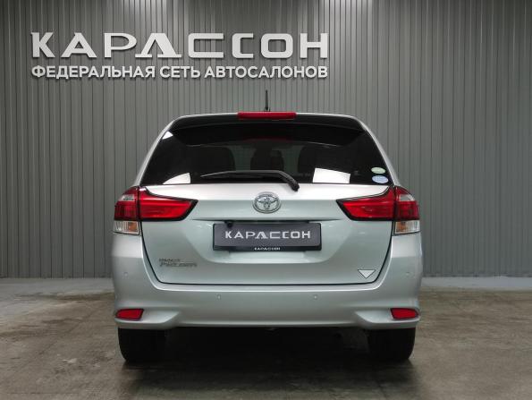 Toyota Corolla XI (E160 E170) Рестайлинг 2 с пробегом 2018 года, цена 1 090 000 рублей, 140000 км, универсал, Автокод Объявления