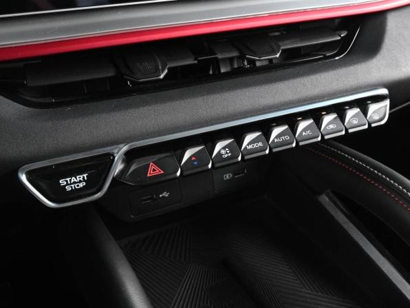 Geely Coolray I Рестайлинг с пробегом 2023 года, цена 1 899 000 рублей, 50522 км, внедорожник, Автокод Объявления