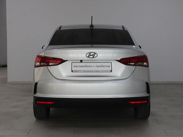 Hyundai Solaris II с пробегом 2020 года, цена 1 429 900 рублей, 122441 км, седан, Автокод Объявления
