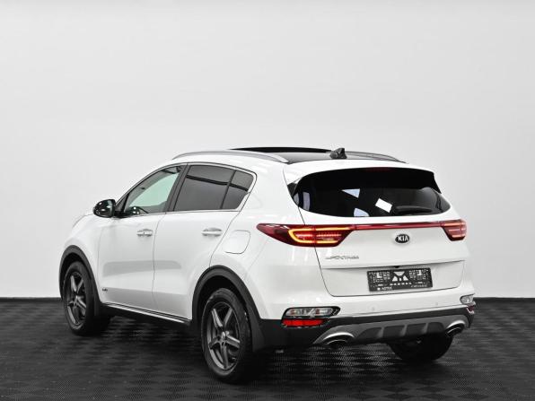 Kia Sportage IV с пробегом 2018 года, цена 2 199 000 рублей, 195000 км, внедорожник, Автокод Объявления