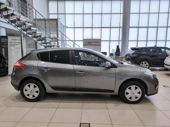 Renault Megane III Рестайлинг с пробегом 2013 года, цена 730 000 рублей, 173000 км, хэтчбек, Автокод Объявления