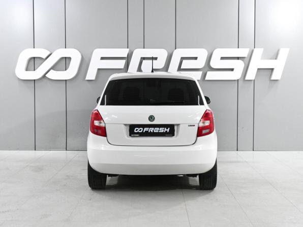 Skoda Fabia II Рестайлинг с пробегом 2011 года, цена 779 000 рублей, 284489 км, хэтчбек, Автокод Объявления