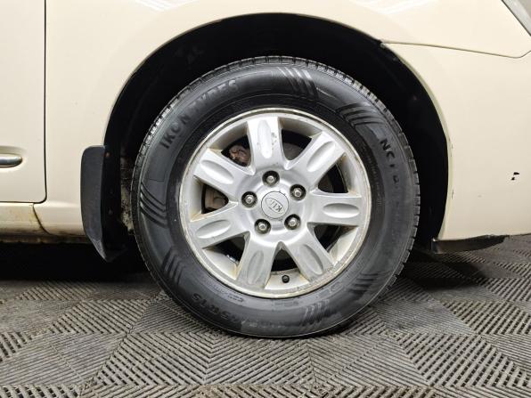 Kia Carens II (UN) с пробегом 2009 года, цена 595 000 рублей, 290620 км, компактвэн, Автокод Объявления