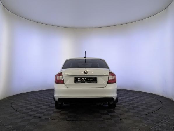 Skoda Rapid I Рестайлинг с пробегом 2019 года, цена 900 000 рублей, 171570 км, лифтбек, Автокод Объявления