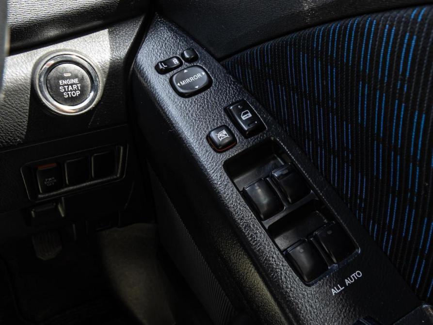 Toyota ISis I Рестайлинг Краснодар  - изображение 19