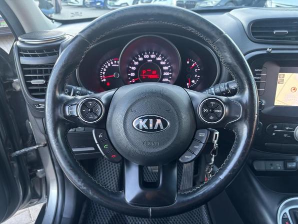 Kia Soul II Рестайлинг с пробегом 2017 года, цена 1 450 000 рублей, 140812 км, хэтчбек, Автокод Объявления