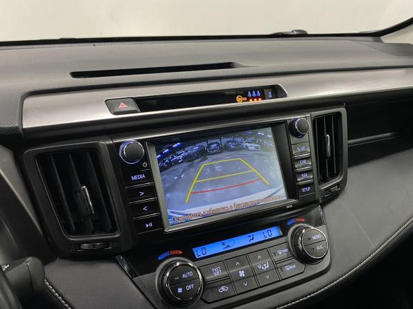 Toyota RAV4 IV (XA40) Рестайлинг с пробегом 2017 года, цена 2 429 000 рублей, 120149 км, внедорожник, Автокод Объявления